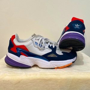 Adidas Originals Women’s Falcons Athletic Shoes (size 7)